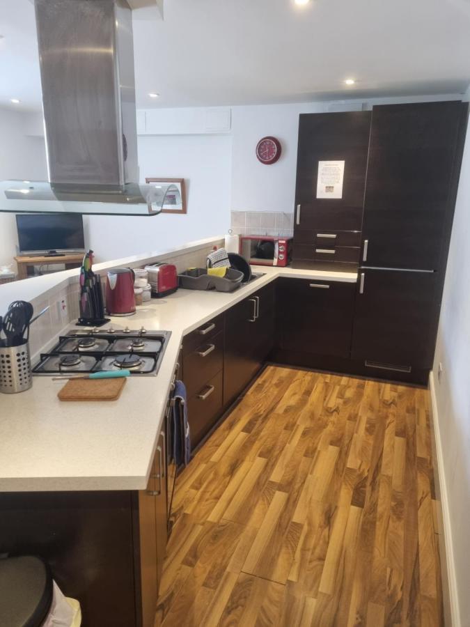 Stunning Spacious Apartment On River Ness Inverness Buitenkant foto